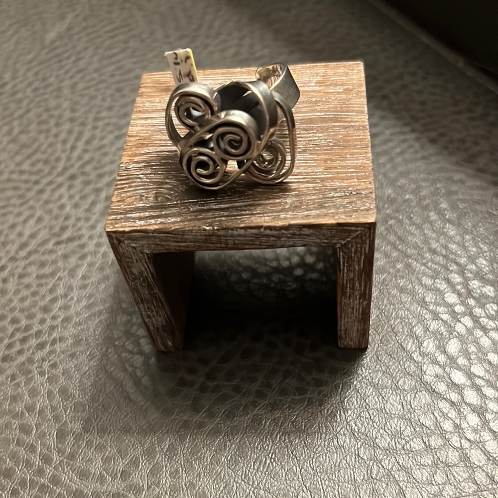 Eccentric 950 Sterling Silver Ring.